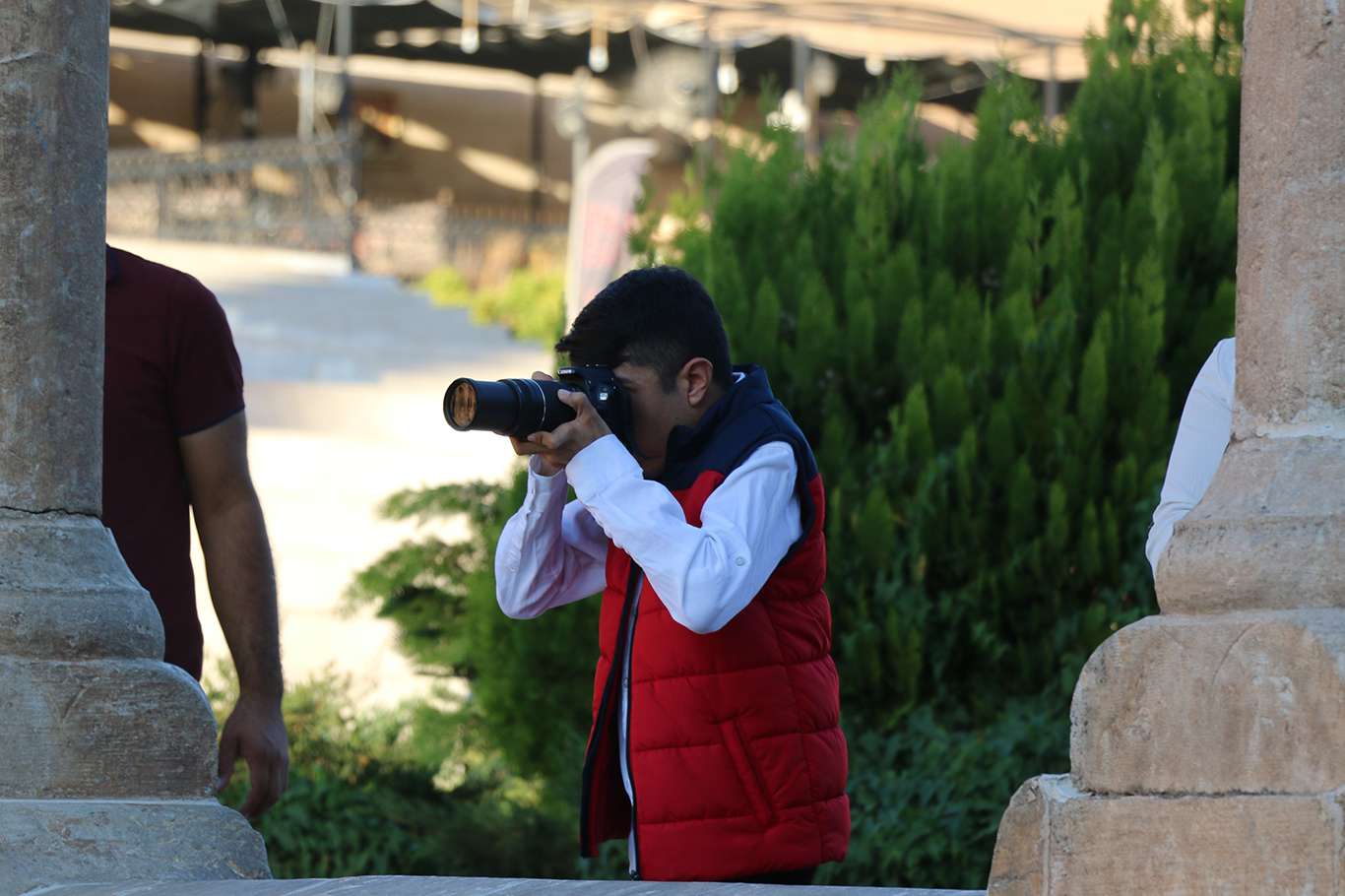 Engel tanımayan fotoğrafçı çektiği fotoğraflarla hayatı anlatıyor Engel tanımayan fotoğrafçı çektiği fotoğraflarla hayatı anlatıyor